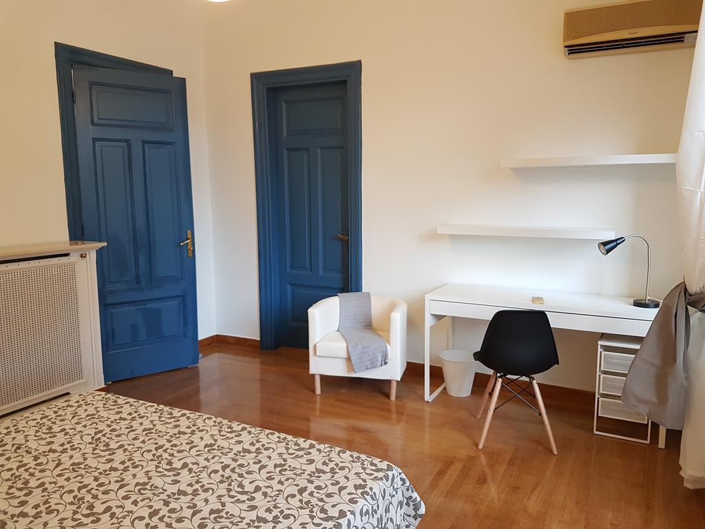 Errathens Aegean Apartment - Athens Center, 5 Bd, 2 Bath 외부 사진