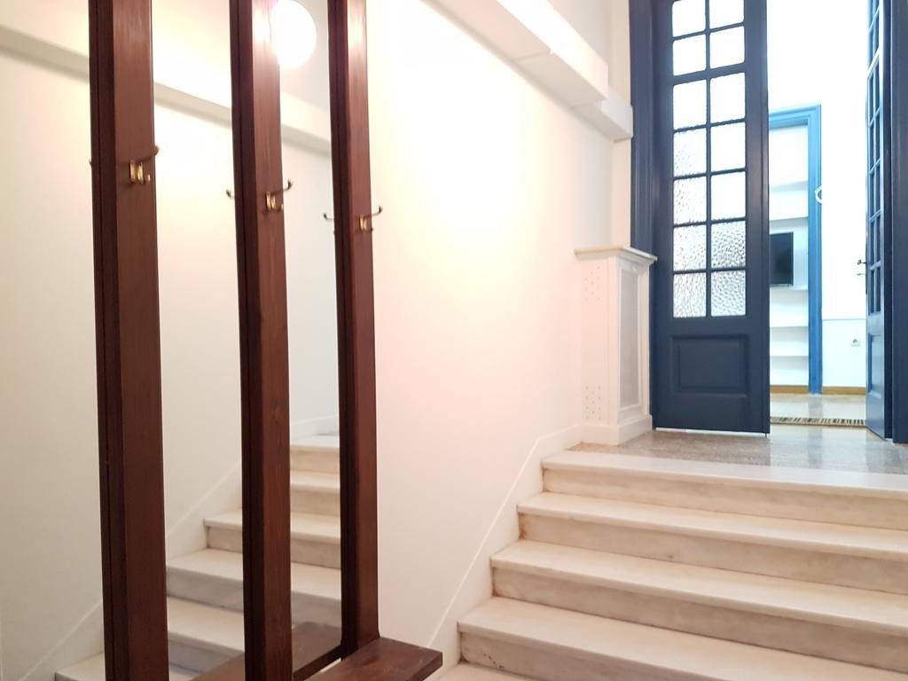 Errathens Aegean Apartment - Athens Center, 5 Bd, 2 Bath 외부 사진