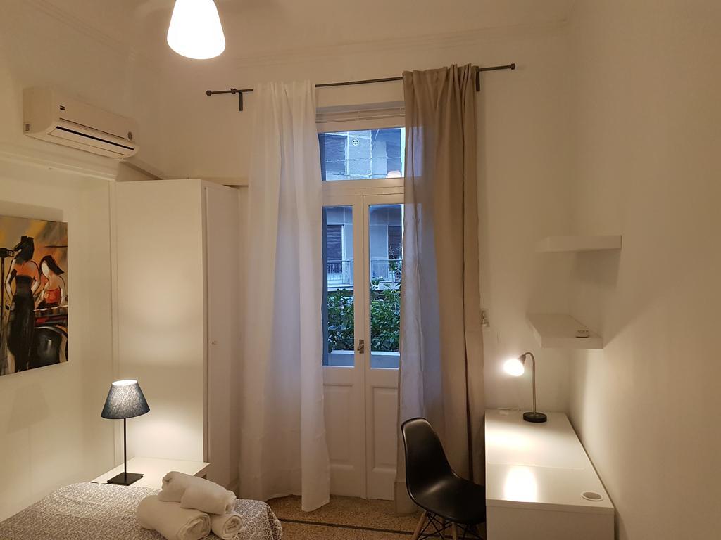 Errathens Aegean Apartment - Athens Center, 5 Bd, 2 Bath 외부 사진
