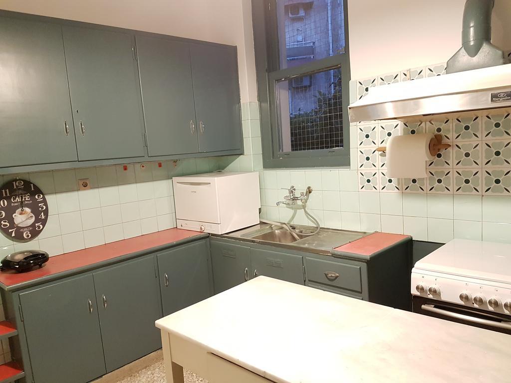 Errathens Aegean Apartment - Athens Center, 5 Bd, 2 Bath 외부 사진