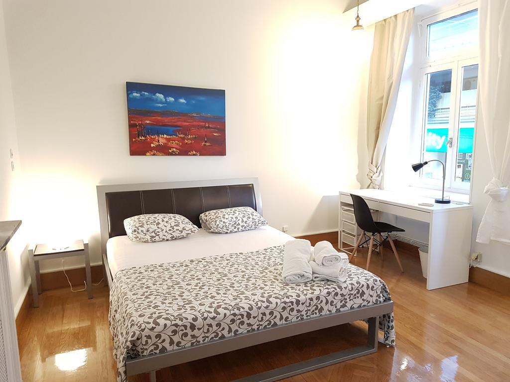 Errathens Aegean Apartment - Athens Center, 5 Bd, 2 Bath 외부 사진