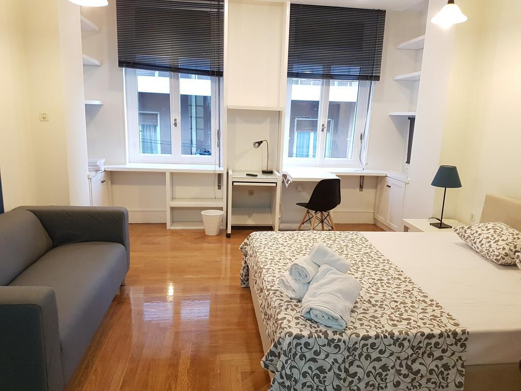 Errathens Aegean Apartment - Athens Center, 5 Bd, 2 Bath 외부 사진
